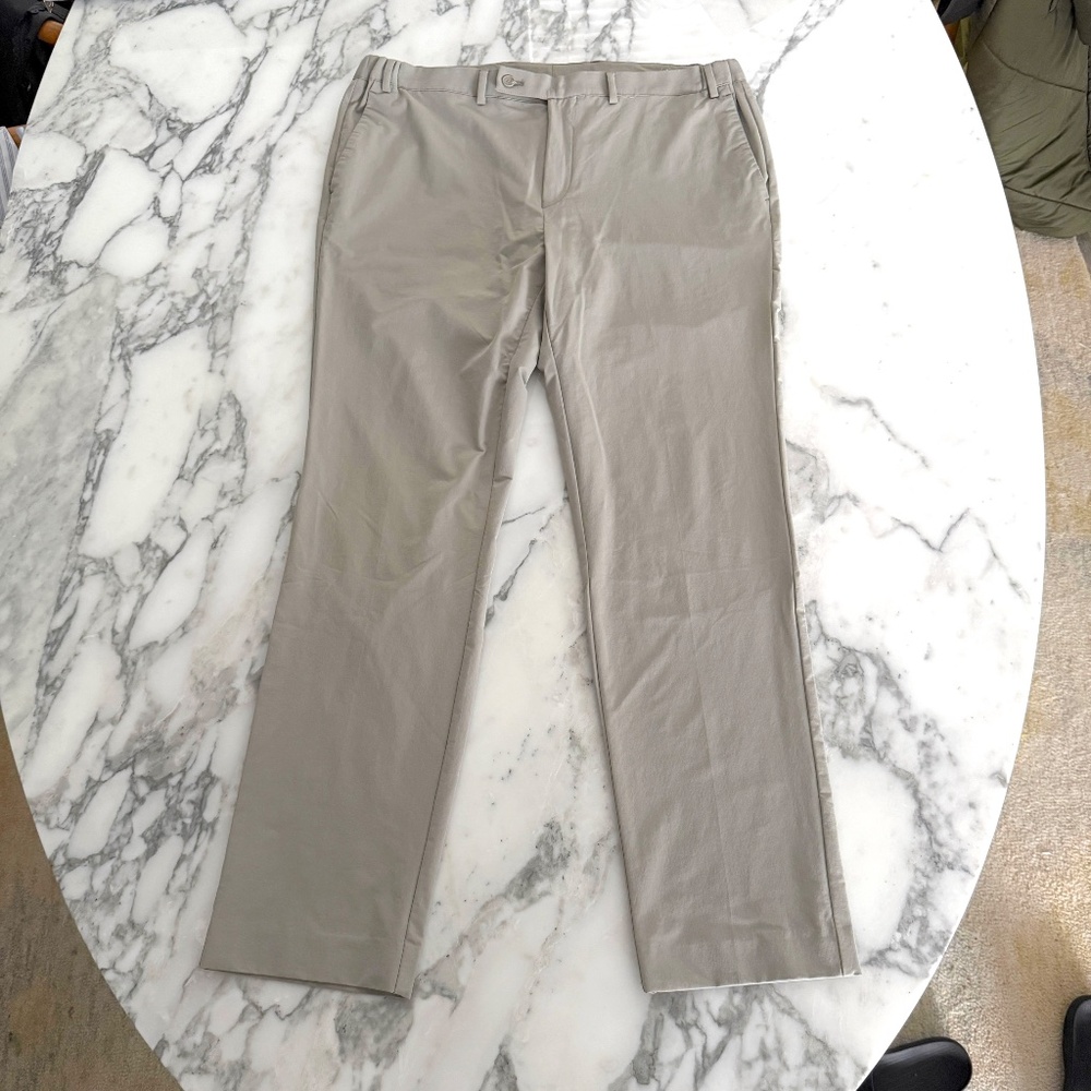 Calvin Klein Men's Casual Polyester‎ Beige Pants, Size 38 waist with stretch